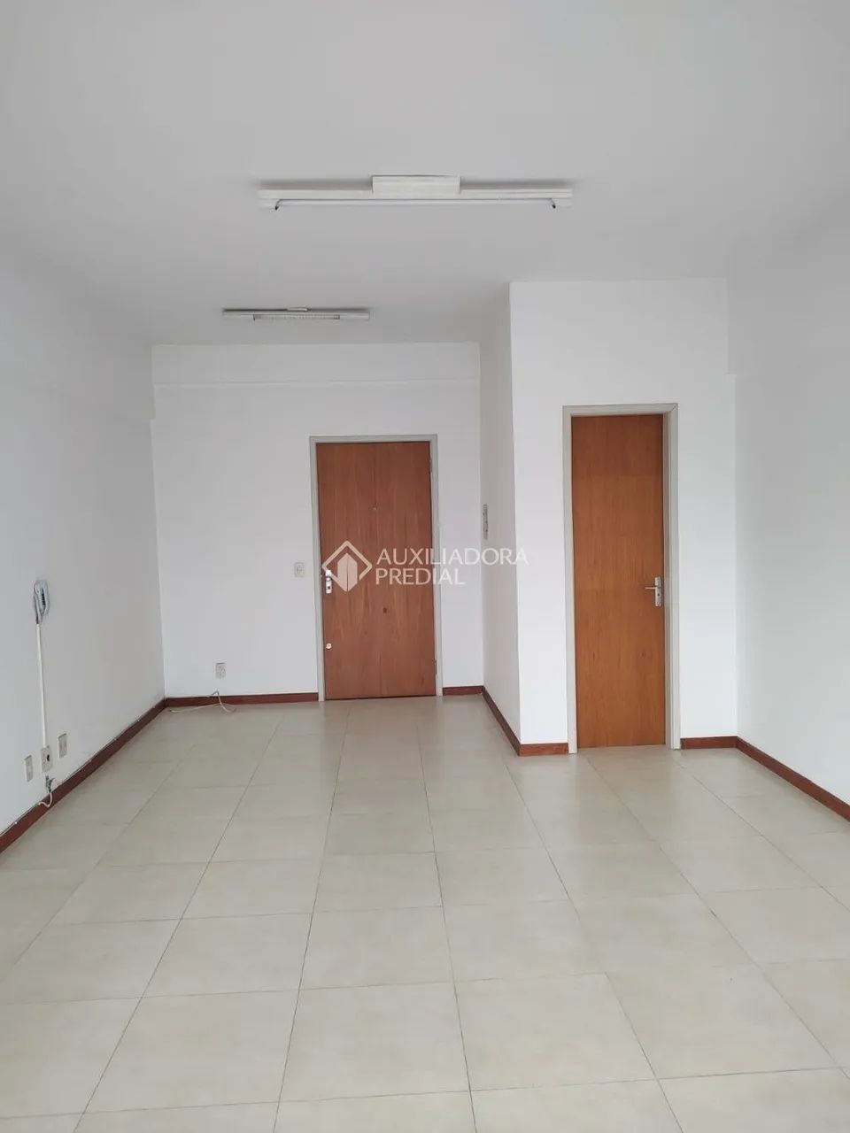 Sala Comercial no bairro Petrópolis - Foto 2