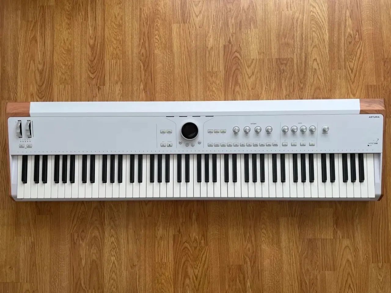 Arturia Astrolab 88  