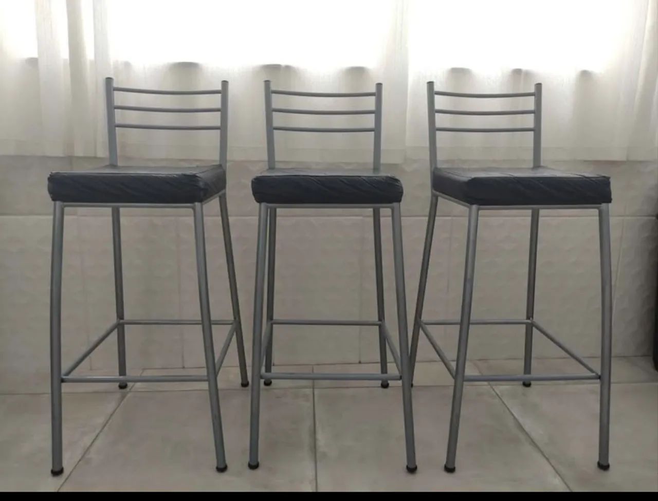 Conjunto 3 banquetas