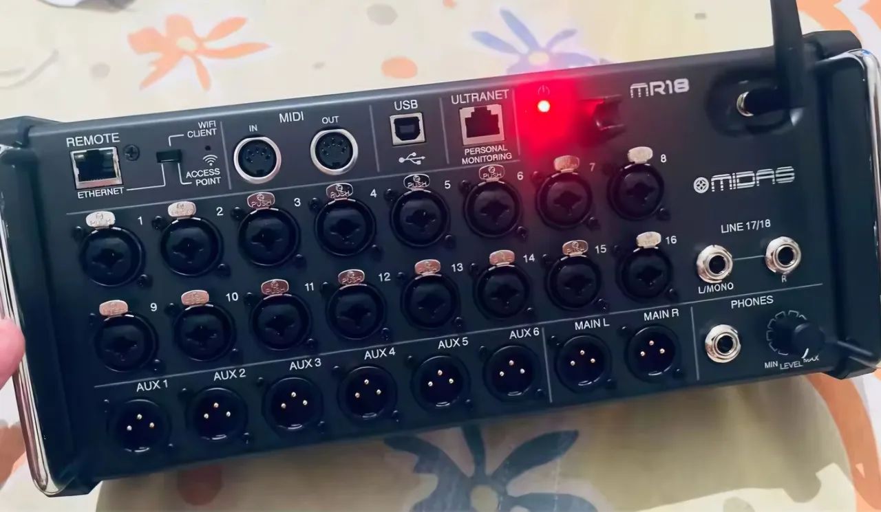 Mesa digital midas mr18. Nova - Foto 3