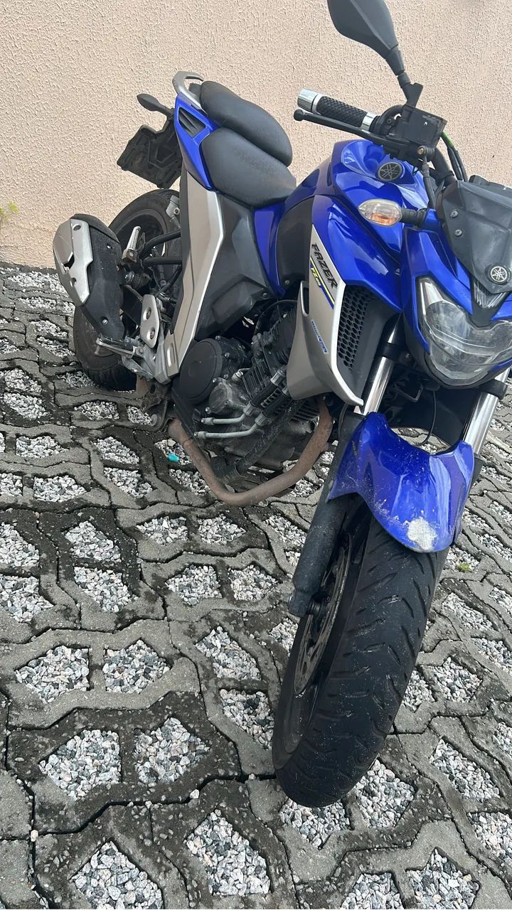 Fazer 250 - Foto 2