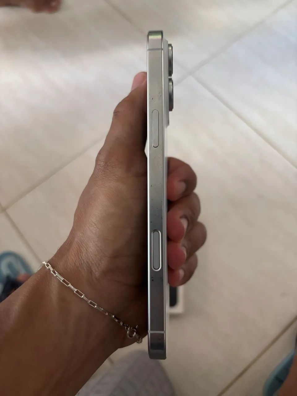 iPhone 16 Pro Max 256GB - Foto 2