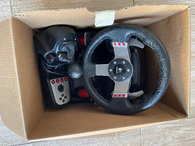 Volante G27 Logitech - Foto 3
