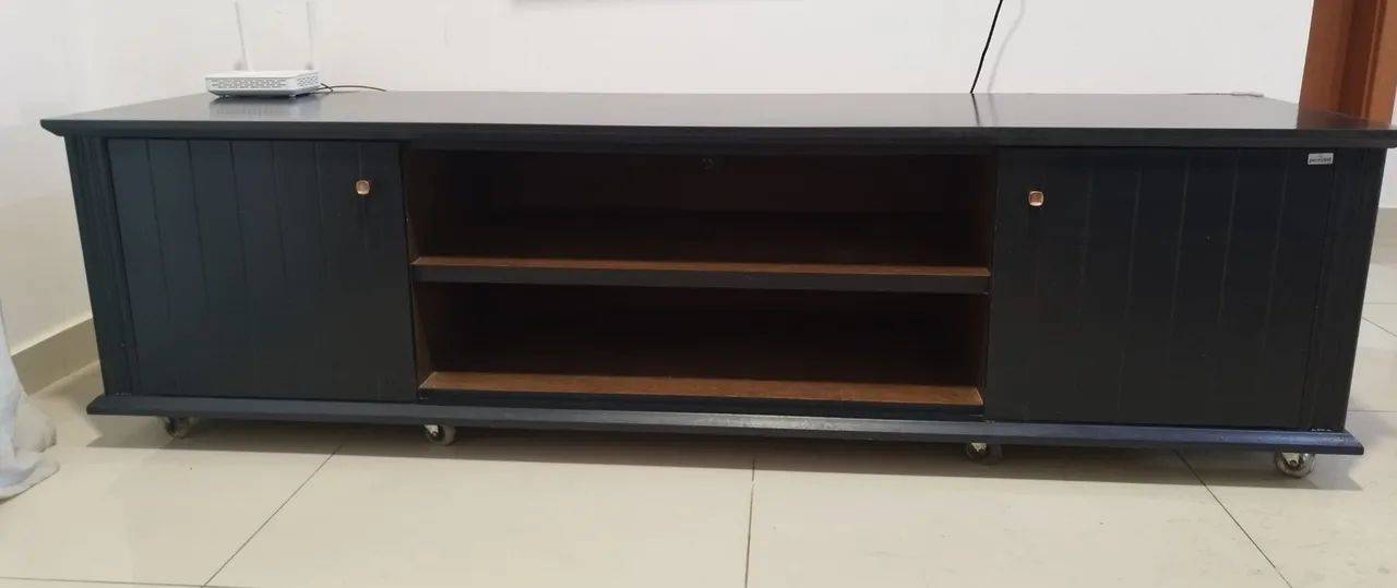 Rack 100% MDF.
