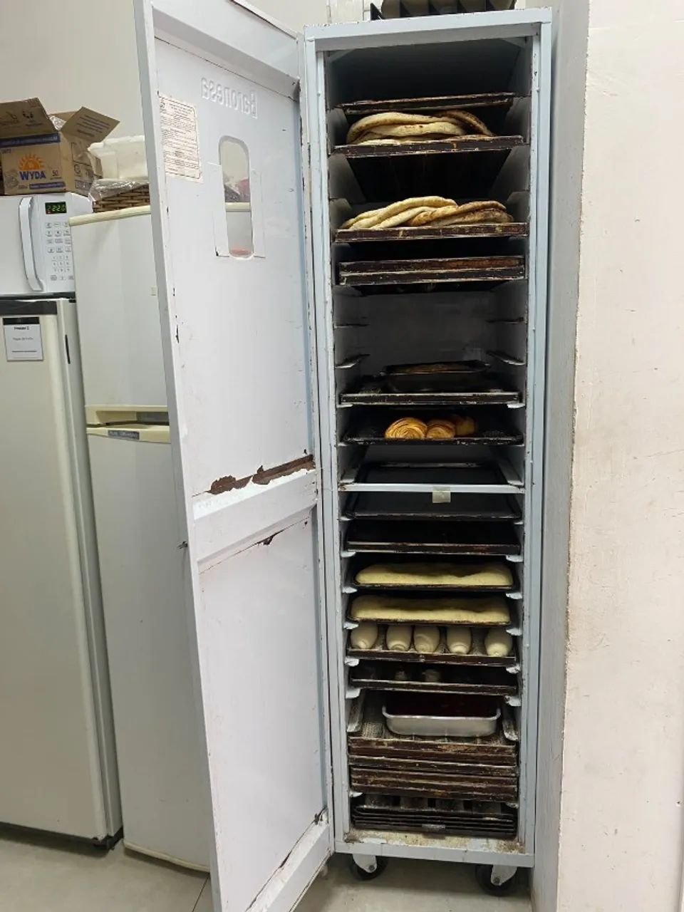 ARMARIO DE PÃO BARONESA SEM ASSADEIRAS - Foto 3