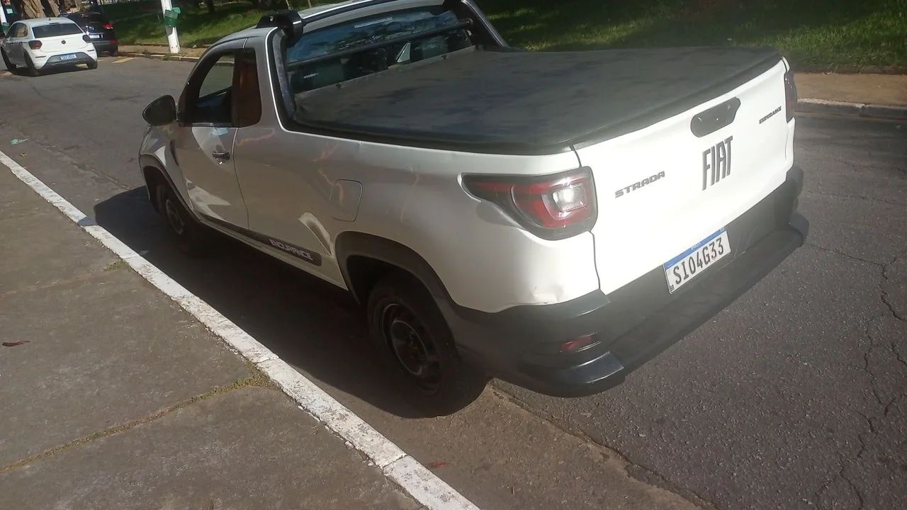 Fiat Strada Endurance 1.4 Flex 8V CS Plus 2023 - Foto 5