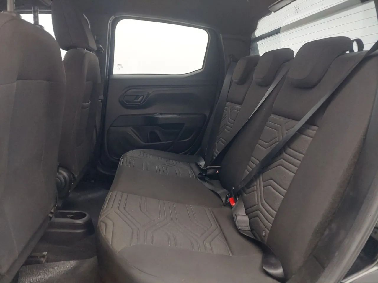 Fiat Strada Freedom 1.3 Flex 8V CD, foto 17 de 18