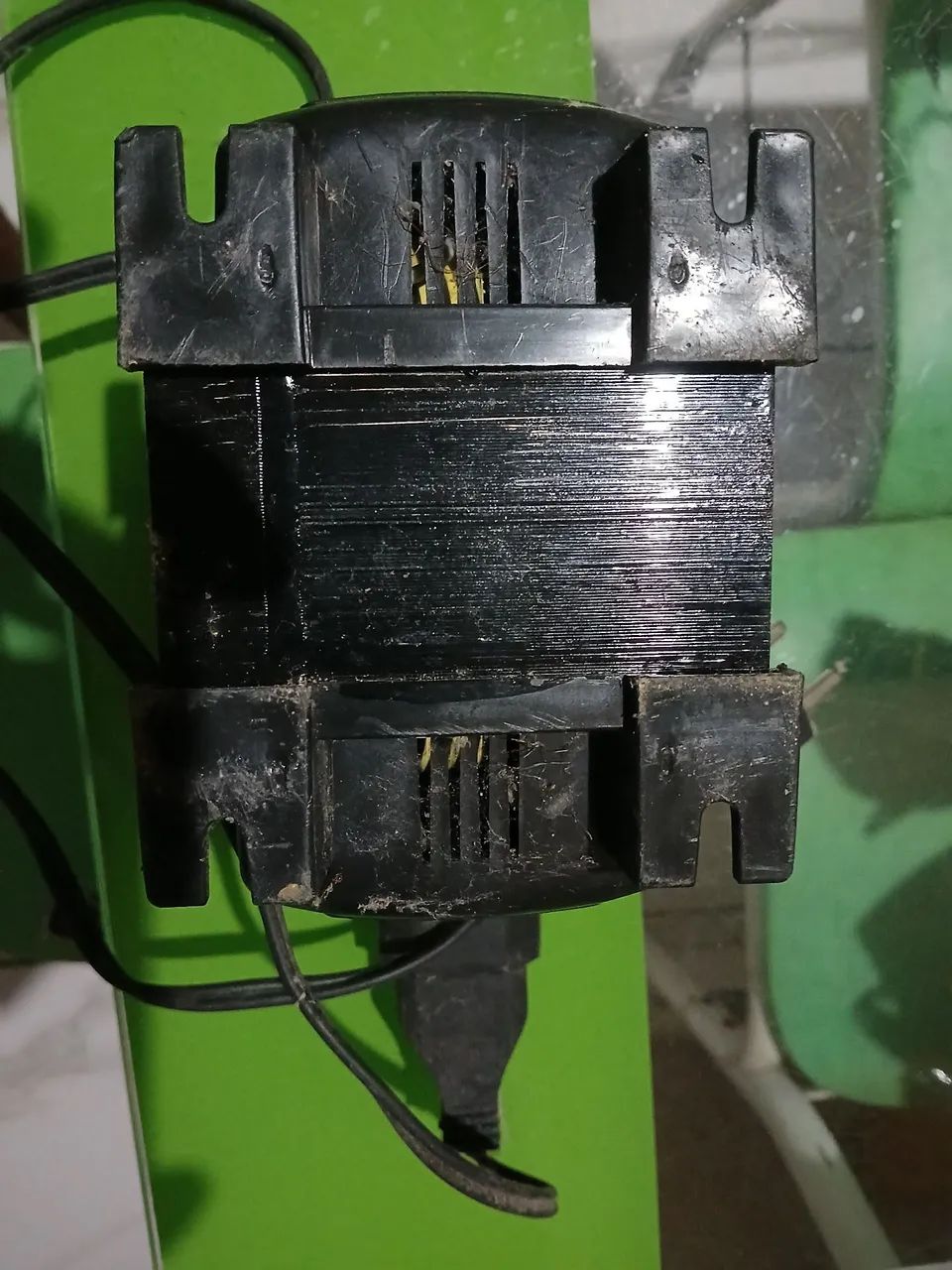 Vende-se Transformado pra ar condicionado 200 v