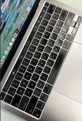 MacBook Pro M2 8gb 256gb - Foto 2
