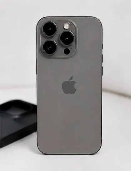 VENDO/TROCO IPHONE 15 PRO SEM DETALHES - Foto 2
