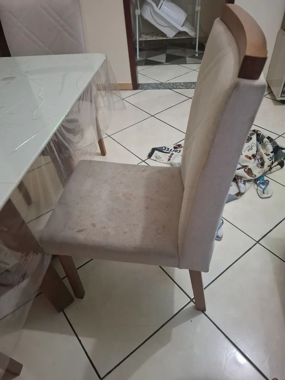 Mesa de janta 4 cadeiras * zap - Foto 3