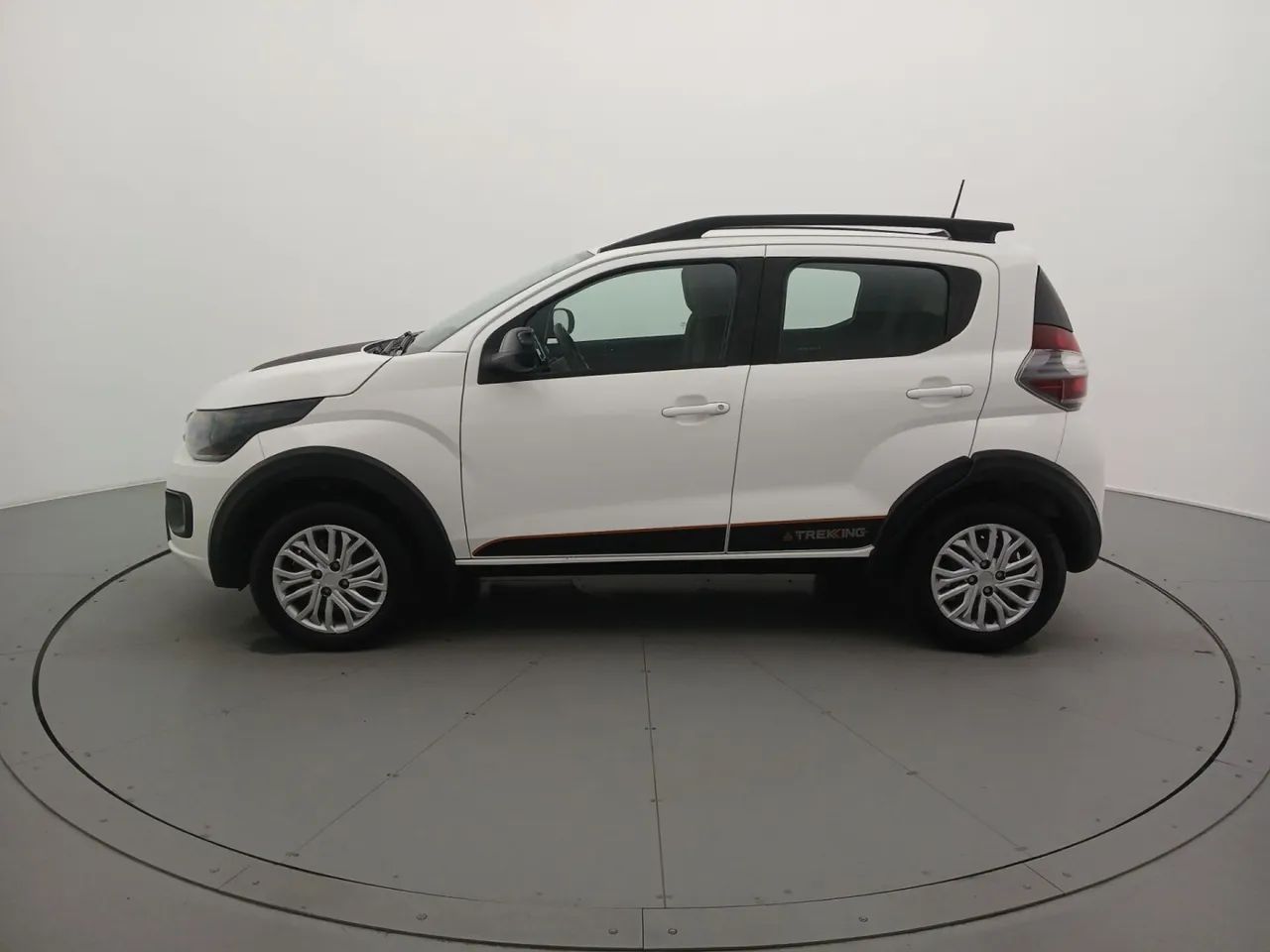 Fiat Mobi TREKKING 1.0 Flex 5p., foto 2 de 18