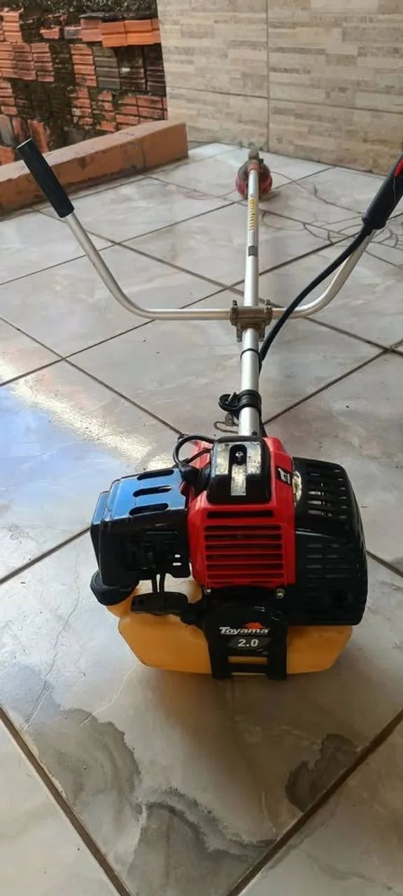 ROÇADEIRA TOYAMA (MODELO RT52L-B)