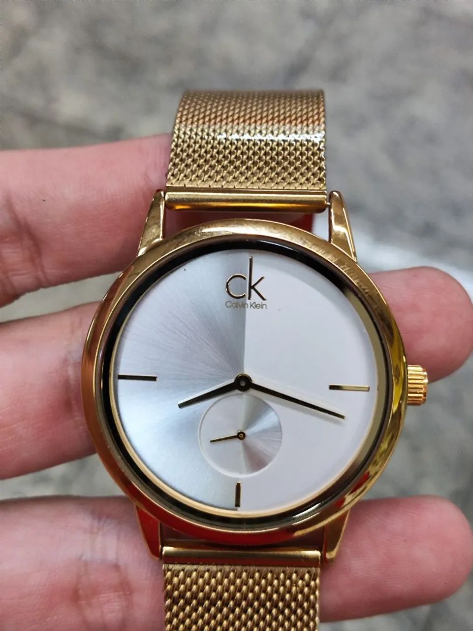 Relógio Calvin Klein Dourado - Foto 3
