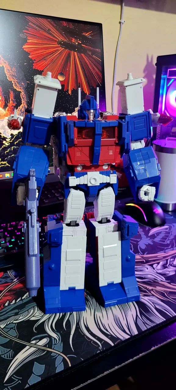 Ultra Magnus THF04