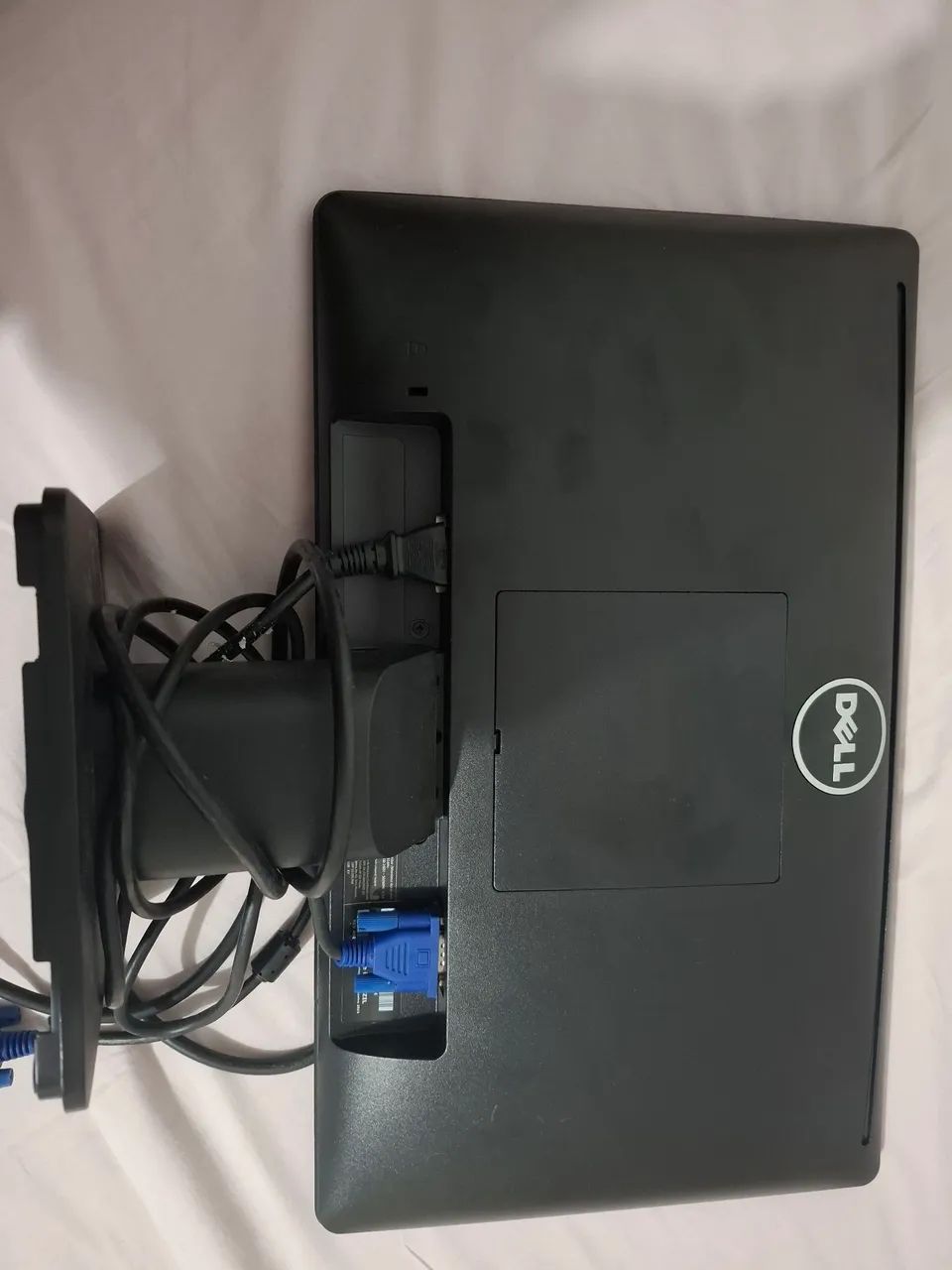 Monitor Dell de 18 polegadas com os cabos  - Foto 3
