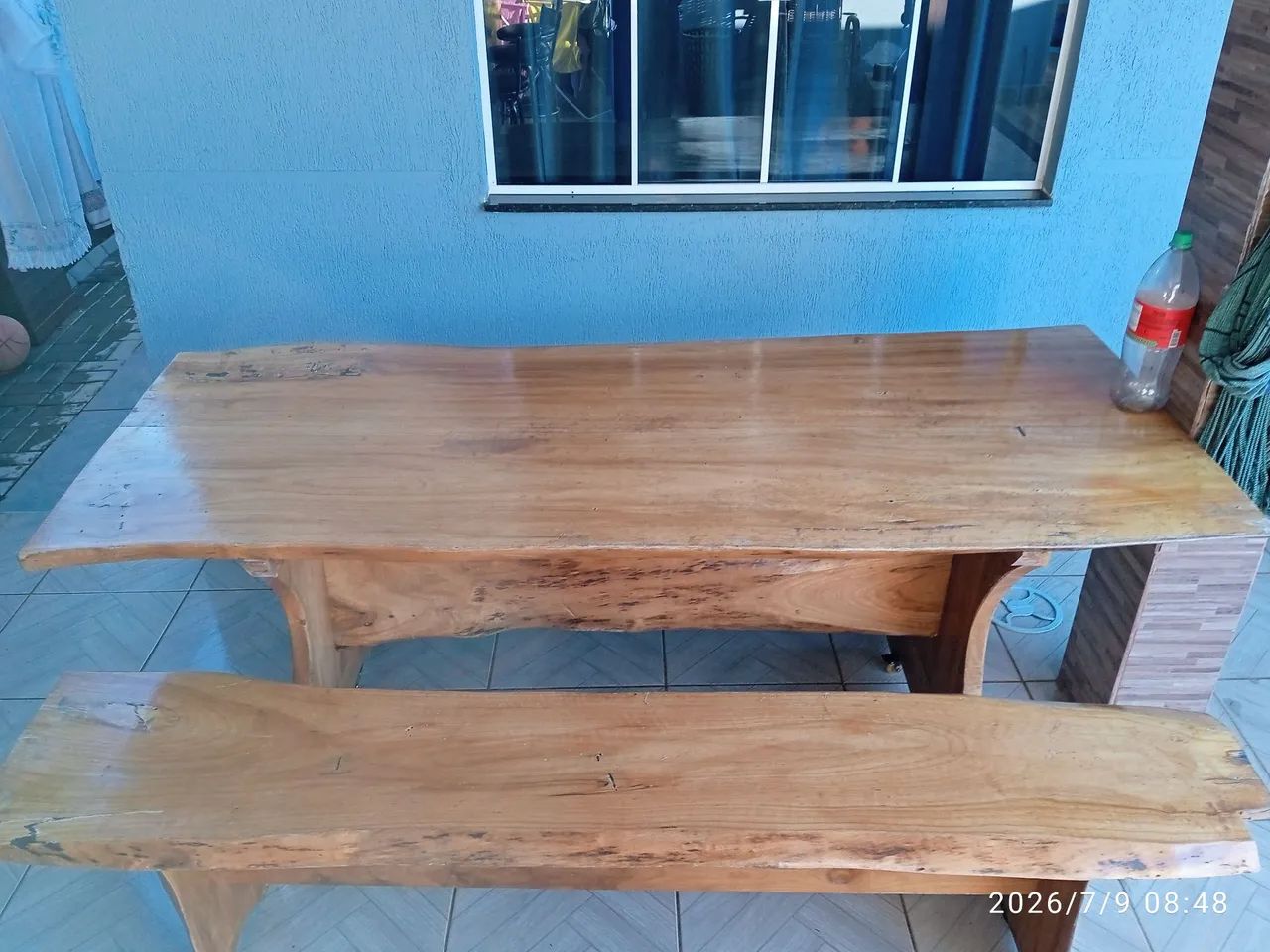 Mesa de madeira maciça  - Foto 2