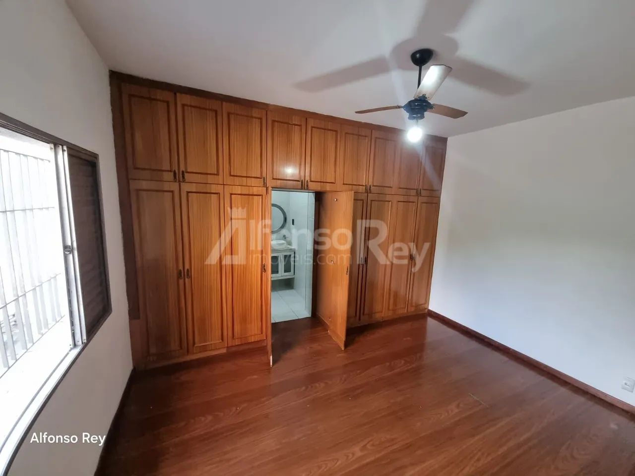 SOBRADO COM 03 DORMITÓRIOS NA VILA ORATÓRIO - Foto 4