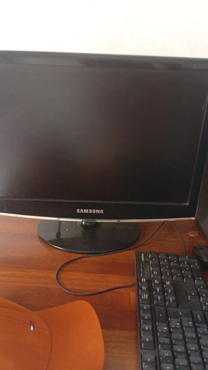 Computador funcionando 