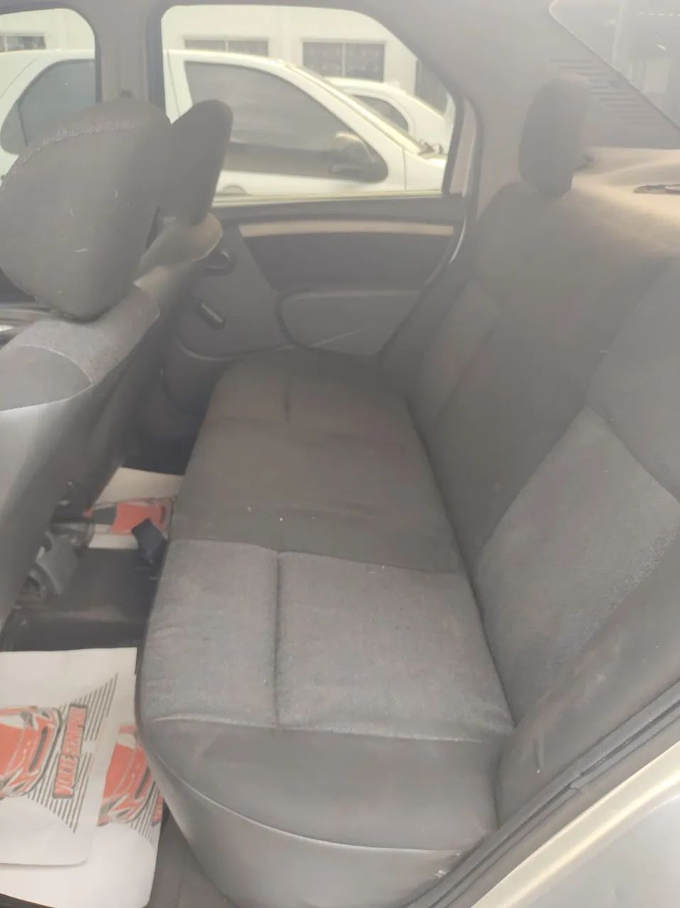 Renault Logan Expression Hi-flex 1.6 8V 4P 2008 - Foto 5