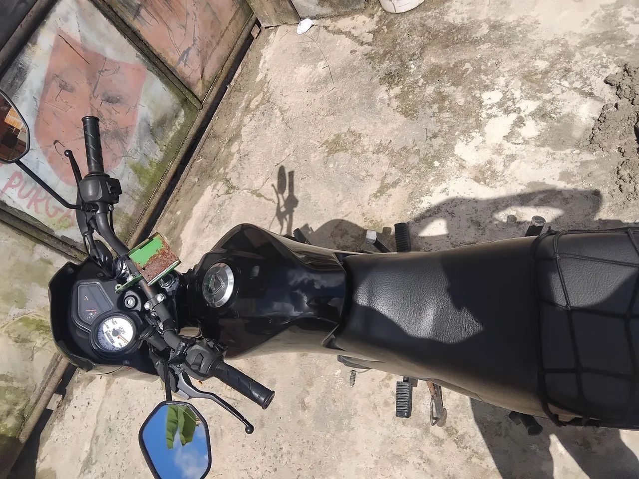 Moto quitada, comprar e rodar. - Foto 4