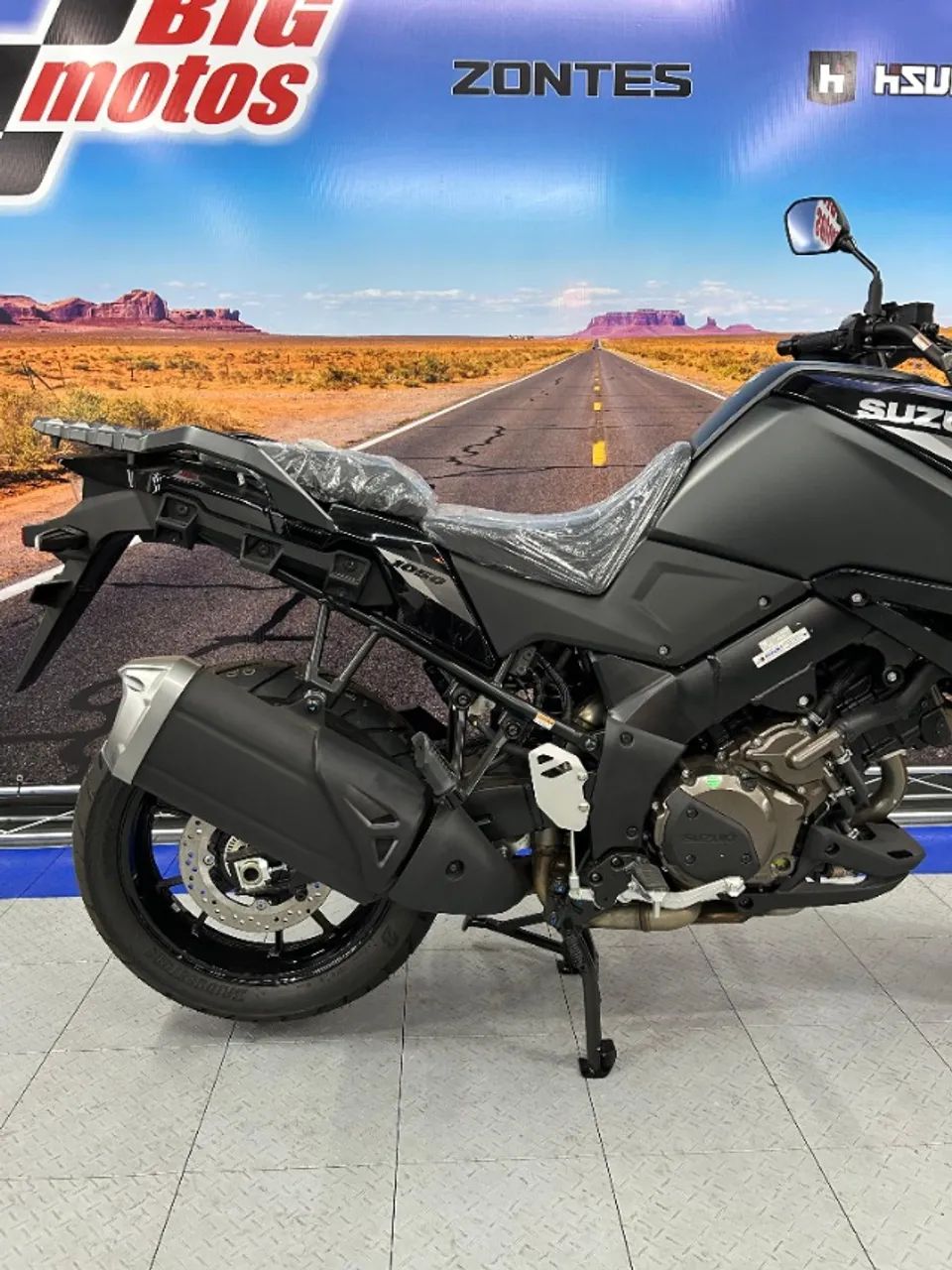 SUZUKI V-STROM 1050 - Foto 4