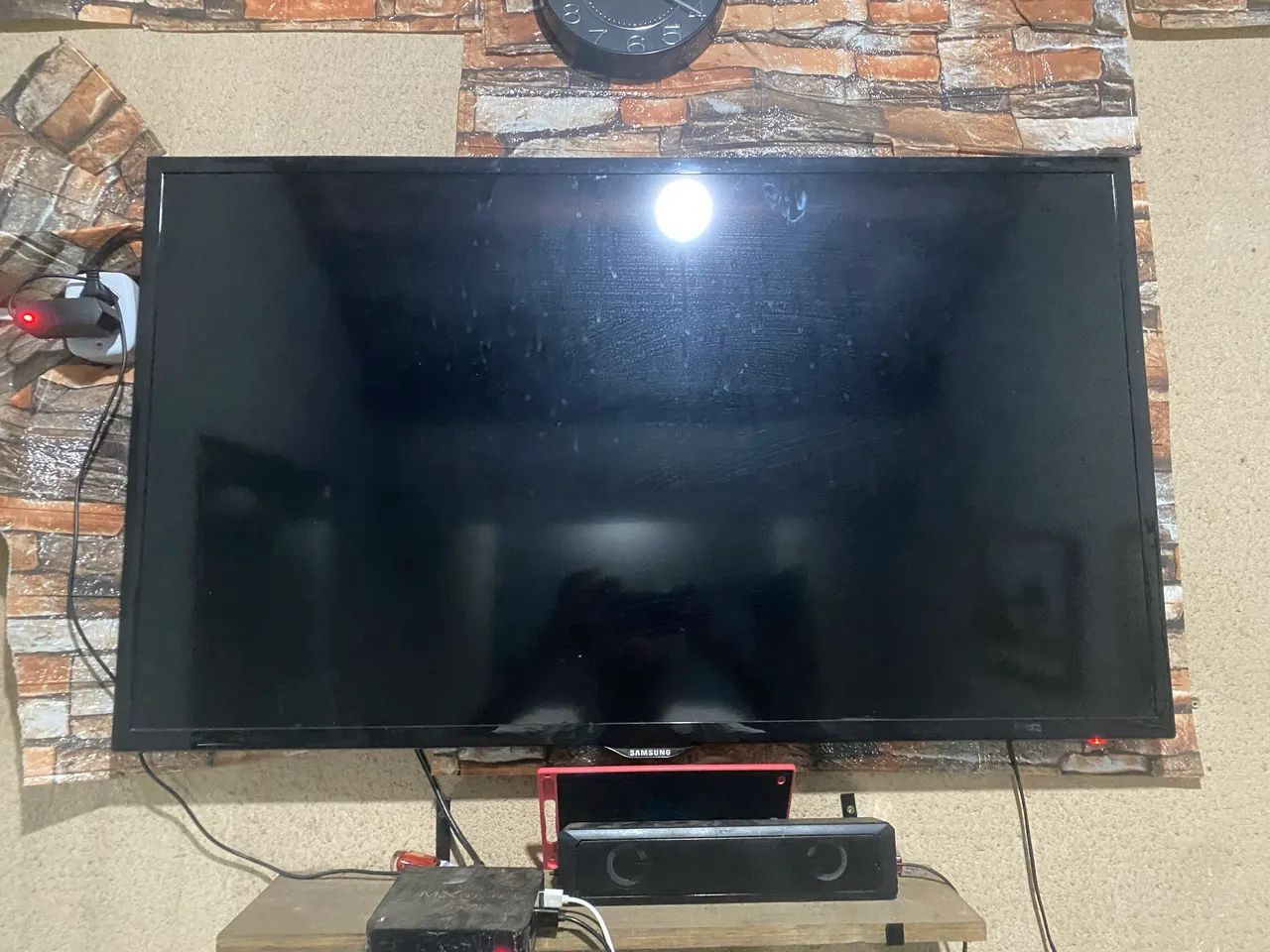? TV Samsung 42? + Caixa de Som - Foto 3