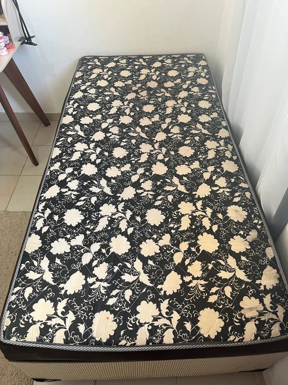 Vendo cama de solteiro  - Foto 2