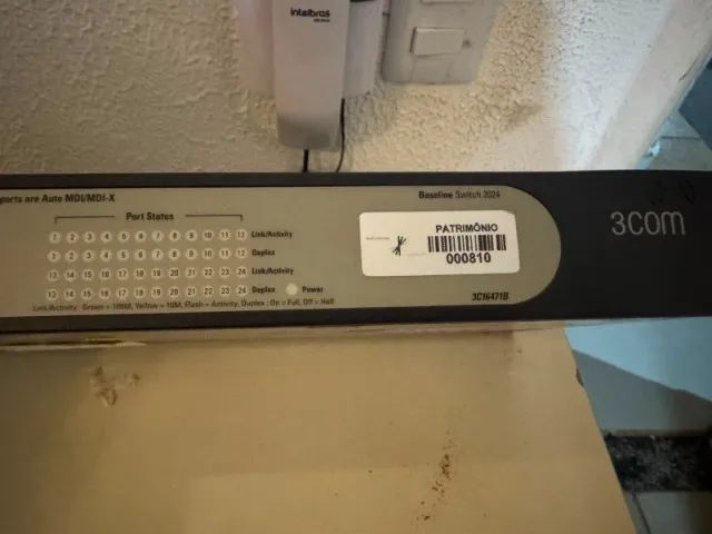 Switch Hub 24 Portas 3com 10/100 