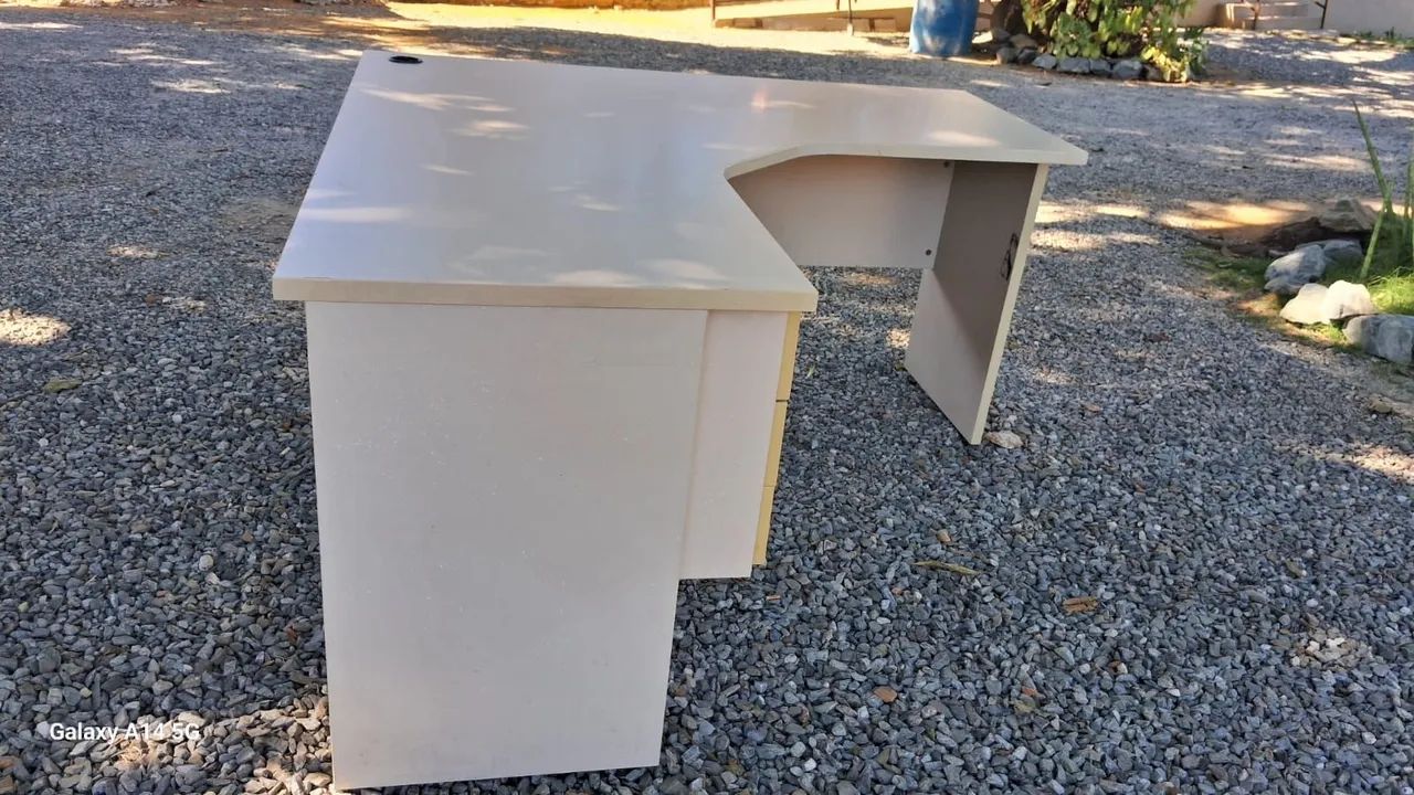 Mesa de escritório de canto  - Foto 2