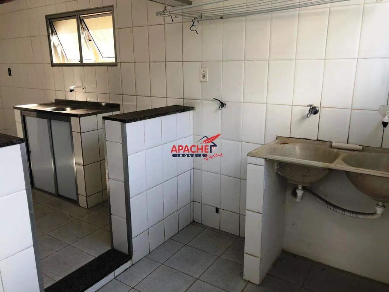 Apartamento com 2 quartos no Ramos, 5 minutos do centro! Ótimo para locação. - Foto 2