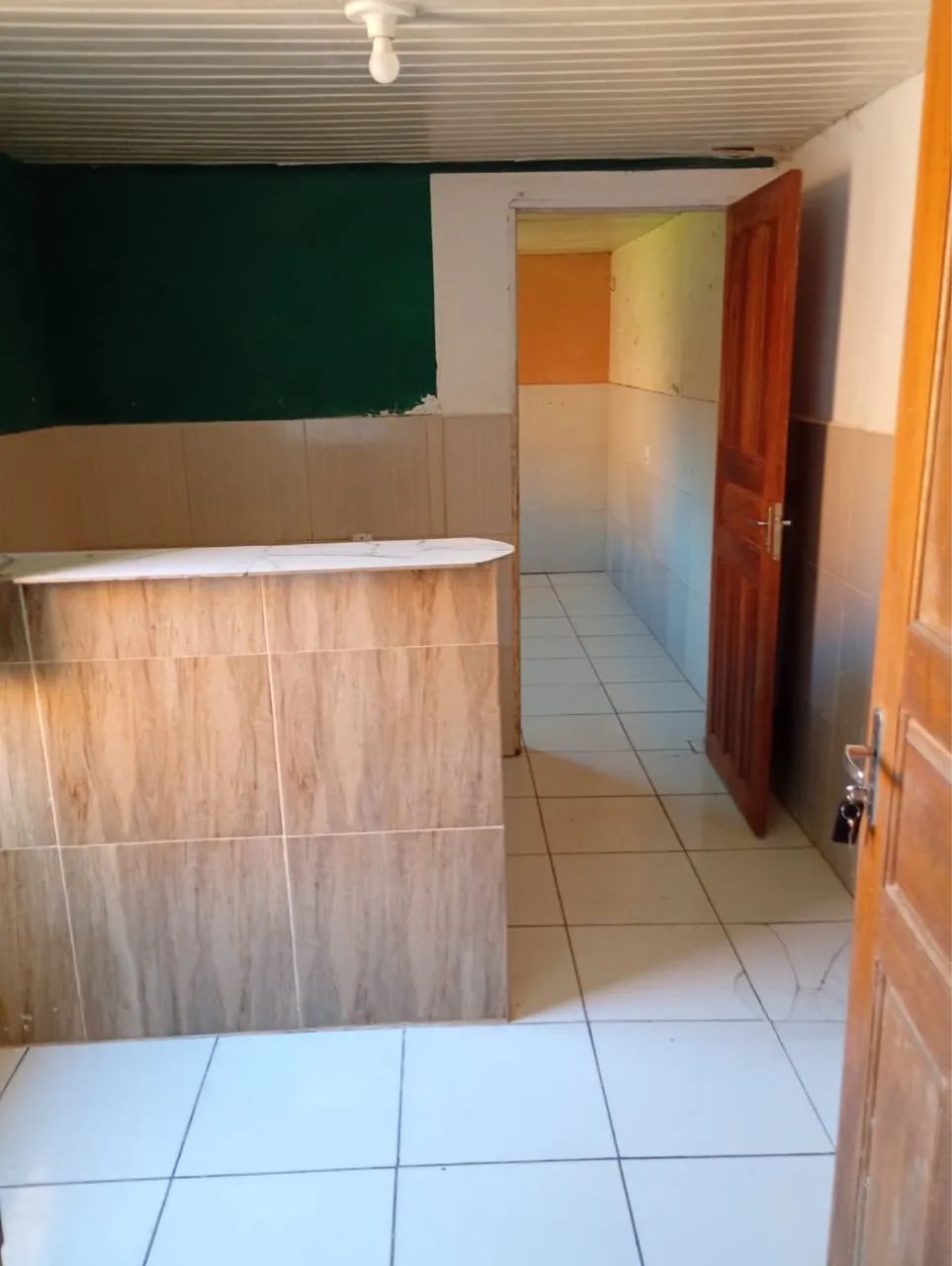 ALUGO KITNET PRÓXIMO AO CENTRO 