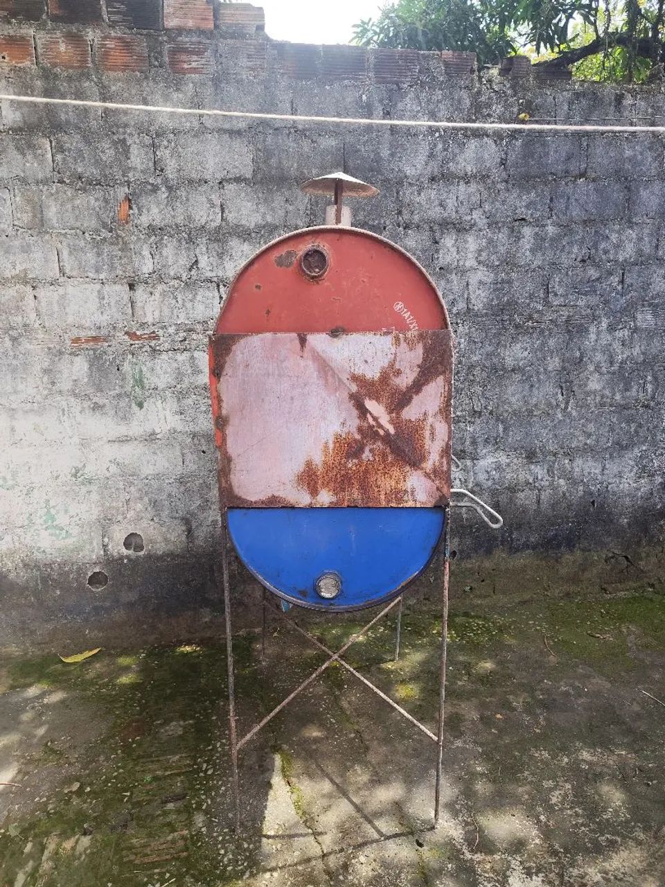 Vende se churrasqueira de carvão  - Foto 3