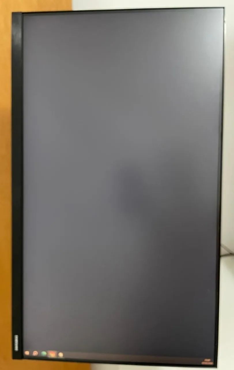 Monitor Samsung 24 c/ Suporte Articulado - Foto 2