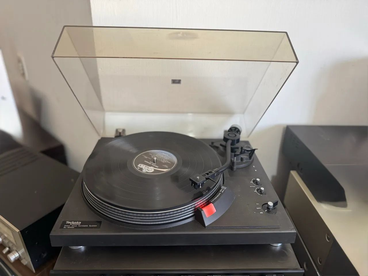 Toca disco technics sl 2000 funcionando perfeitamente 
