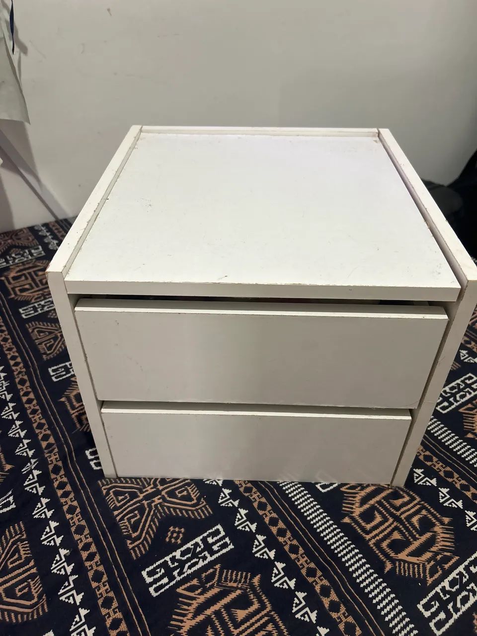 Mesa de cabeceira de parede