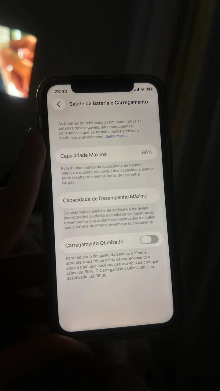 iPhone 11 Pro Max Gold  - Foto 2
