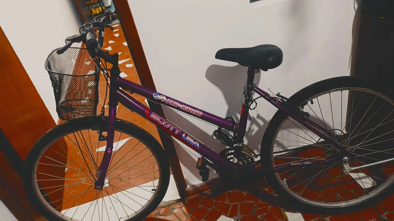 Bicicleta feminina com cestinha  - Foto 2