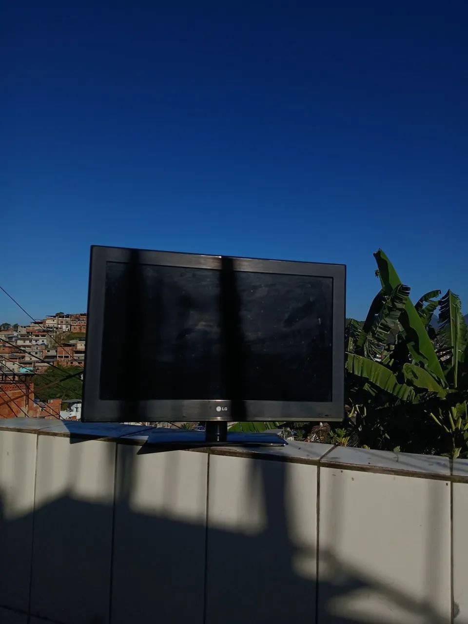 ? TV LG LED 32" Full HD