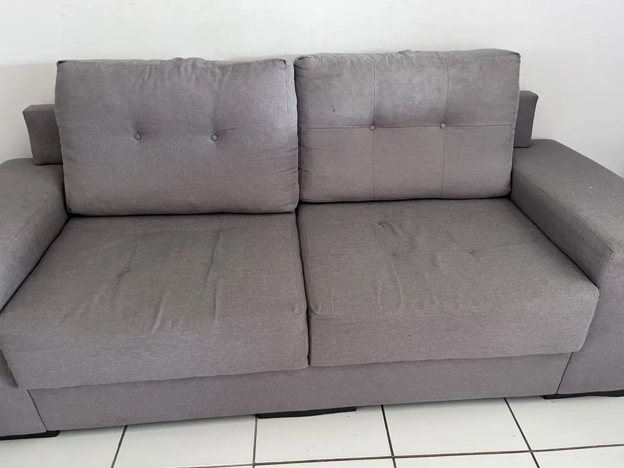 Sofá 2 lugares + Quadro decorativo de parede
