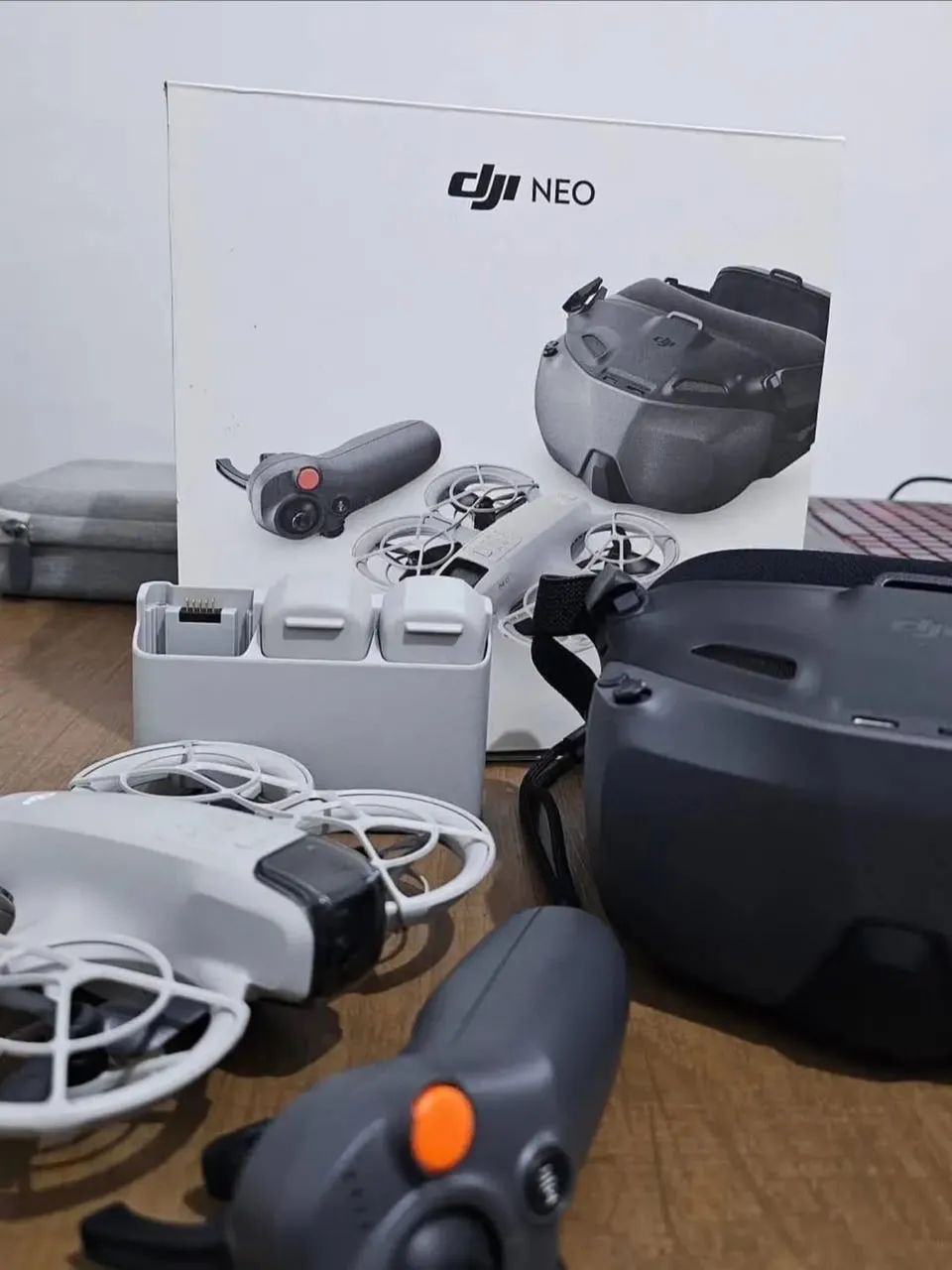 Drone dji neo combo fly com óculos 