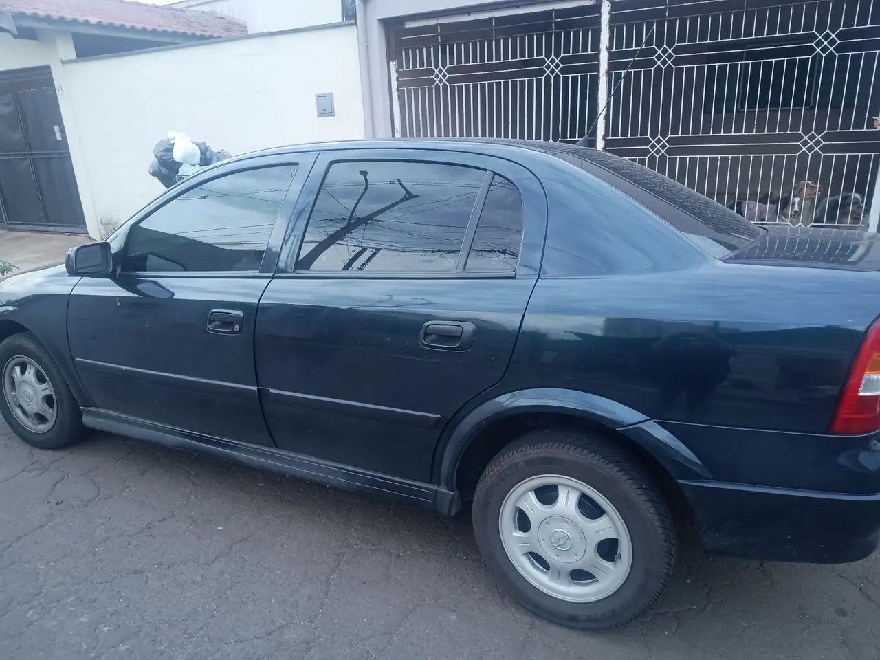 Chevrolet Astra Sedan 2.0/cd/ GLS/ Adv. 2.0 16V 4P 2000