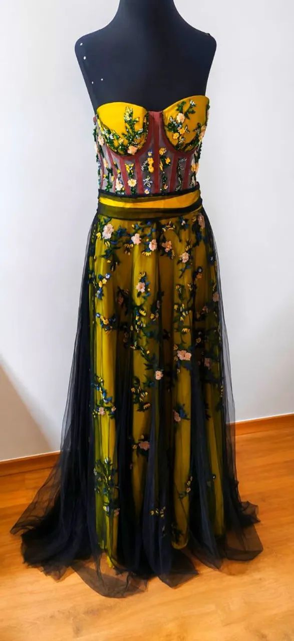 Vestidos de Festas e Vestidos de Noivas - Foto 3