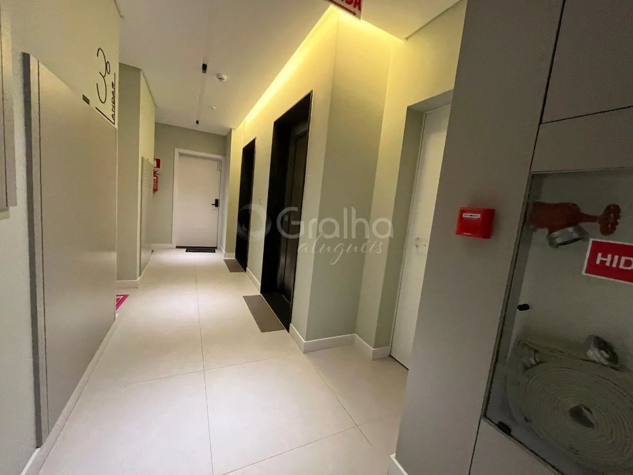 Studio semi mobiliado na Agronômica - Foto 4