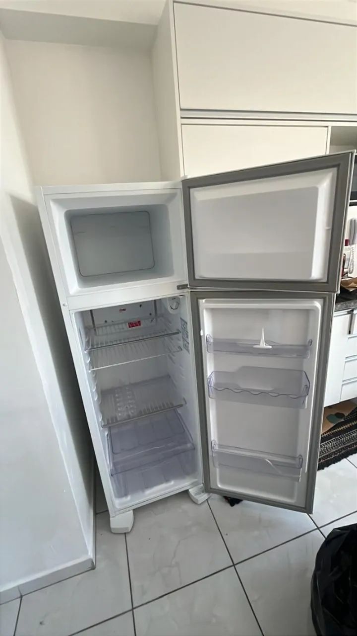 Geladeira Electrolux DC35A - Foto 2