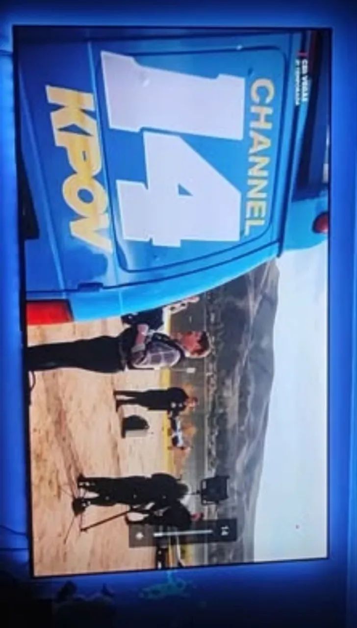 SMARTV 86 POLEGADAS 4k SEM DETALHES MUTIO TOP POICO USADA - Foto 4