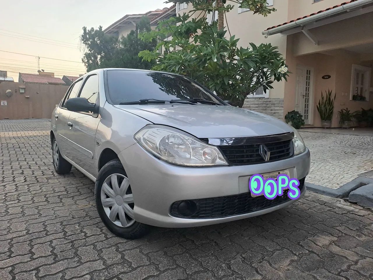 Renault Symbol SYMBOL Expression Hi-Flex 1.6 16V 4p 2012