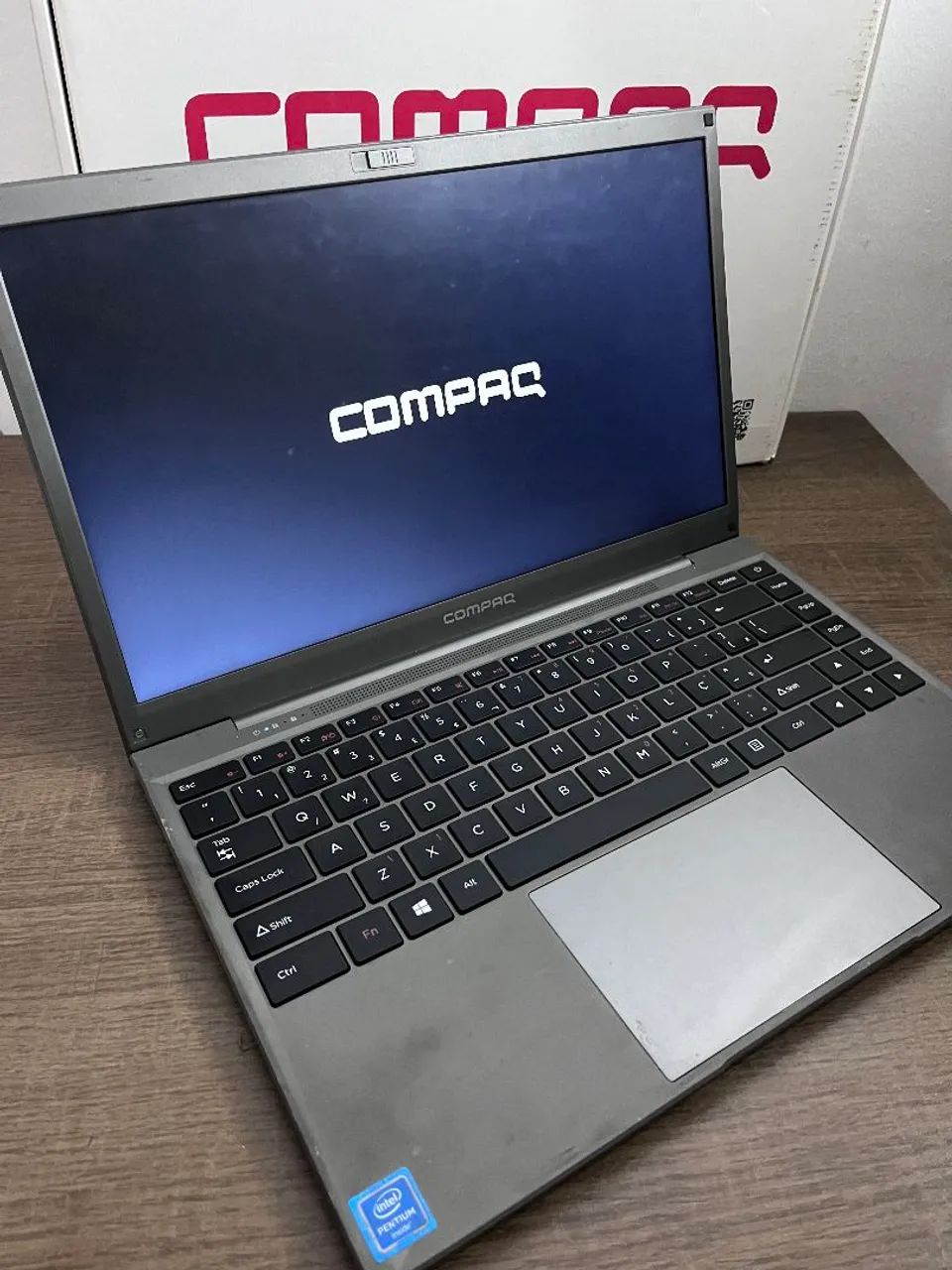 Notebook Compacto 4GB SSD240GB + Caixa - Foto 4