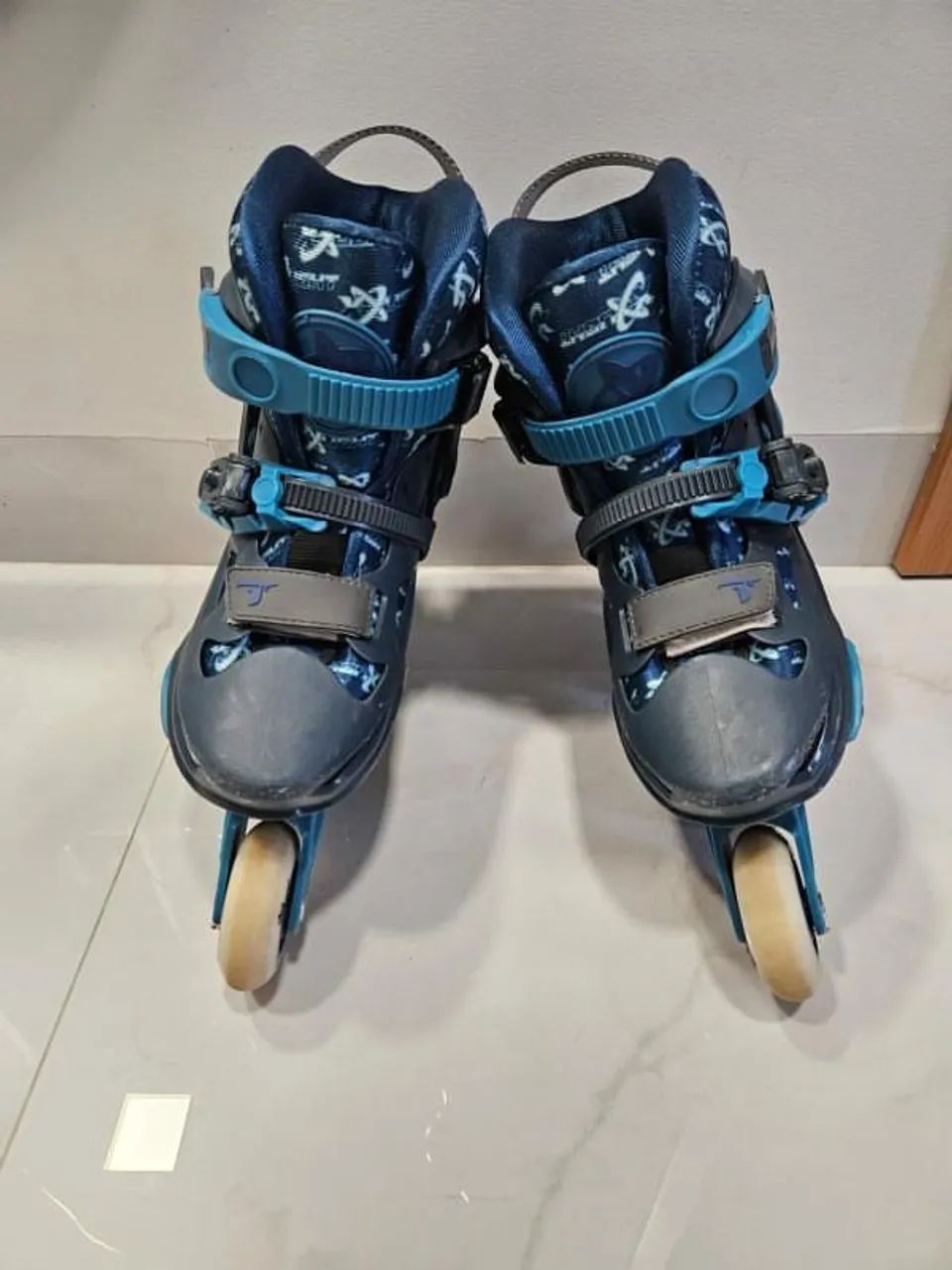 Patins Traxart X-Light Ajustável 33/36 + Kit de Proteção (Tamanho P) - Foto 2