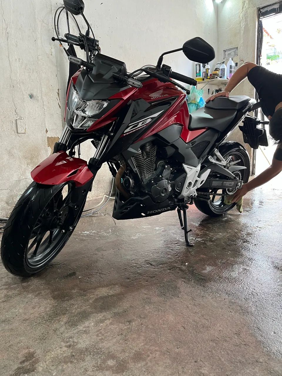 CB Twister 24/25 Com Abs